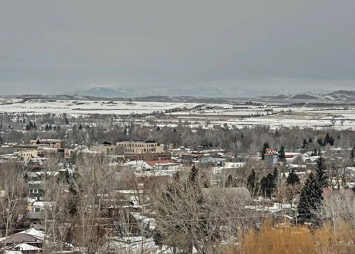Holiday home Spacious Dual-home Mountain Escape With Hot Tub And Creek Views Near Trails In Lander, Wyoming Lander